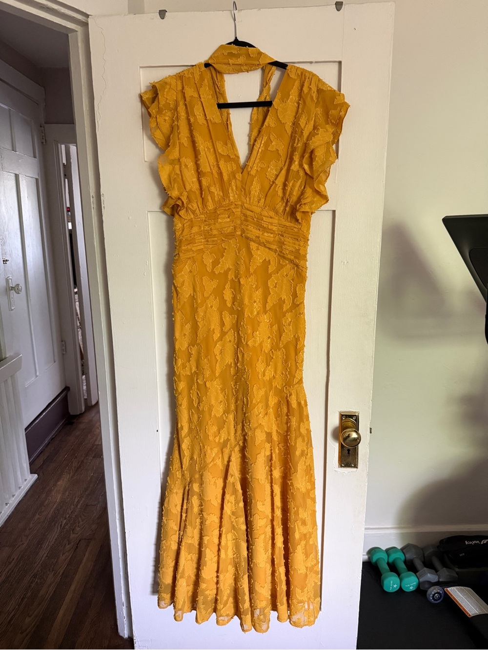 LIKE NEW, size US10 Pretty lavish v neck frill jacquard goer maxi dress